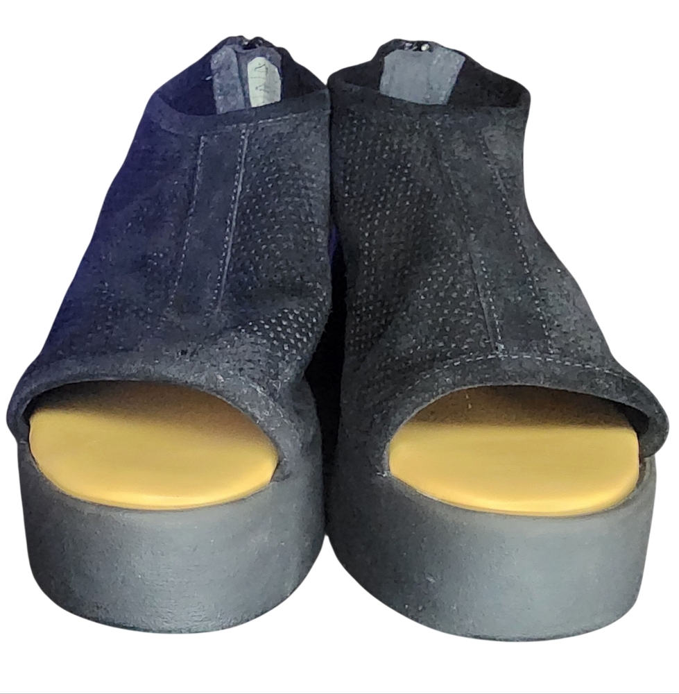 Ethem Suede Perforated Sandals, Womens 36 EU (5-5.5 US) - Picture 3 of 10